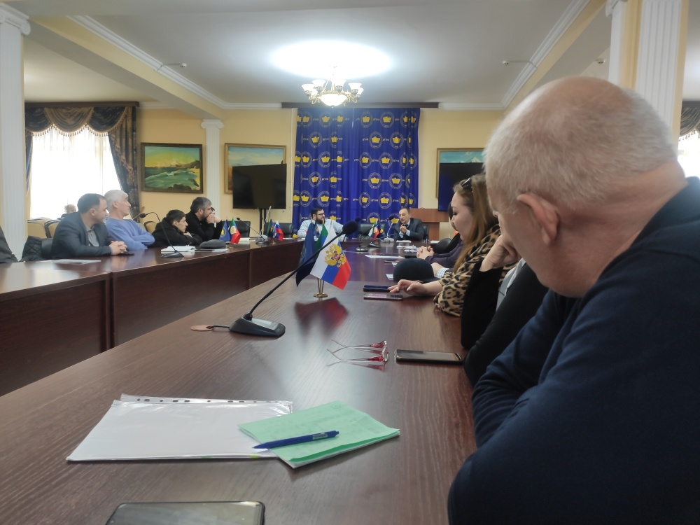 В Дагестанском кадровом центре прошел семинар-практикум  по профилактике терроризма