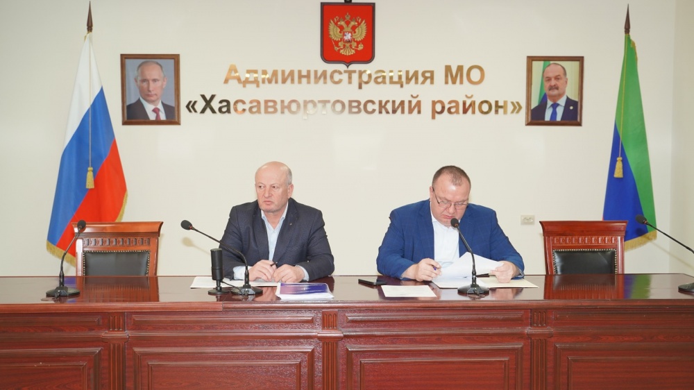 В администрации Хасавюртовского района состоялось заседание Комиссии при Главе МР  по предупреждению и ликвидации чрезвычайных ситуаций и обеспечения противопожарной безопасности