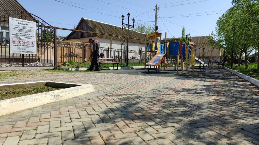 В преддверии майских праздников Хасавюртовский  район принял активное участие в  масштабном общереспубликанском  субботнике  по благоустройству
