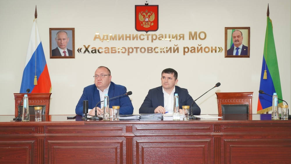 Администрация  Хасавюртовского района приняла участие в работе  заседания Оперативного штаба РД в режиме ВКС под руководством  Абдулмуслима Абдулмуслимова