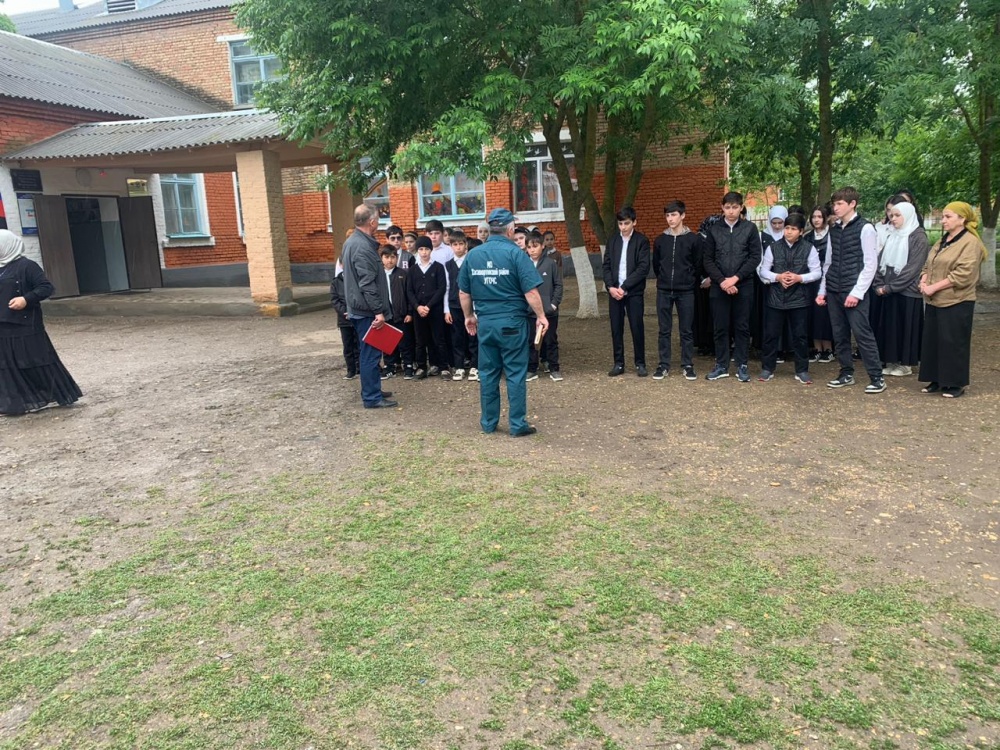 В Хасавюртовском районе  МКУ «Управление по делам ГО и ЧС Хасавюртовского района» продолжает объектовые учебные тренировки