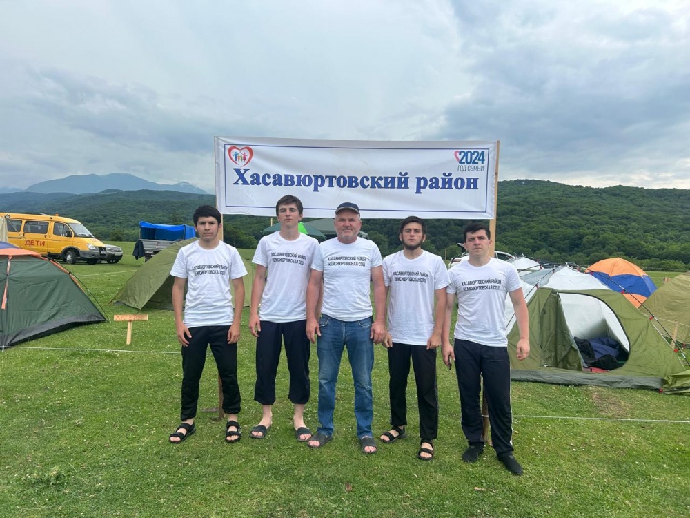 Команда МКОУ «Кемсиюртовская СОШ» успешно выступила  в 68-х Республиканских туристско-краеведческих соревнованиях