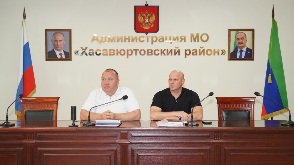 Администрация Хасавюртовского района приняла участие в работе совещания в режиме ВКС Министерства природных ресурсов и экологии РД