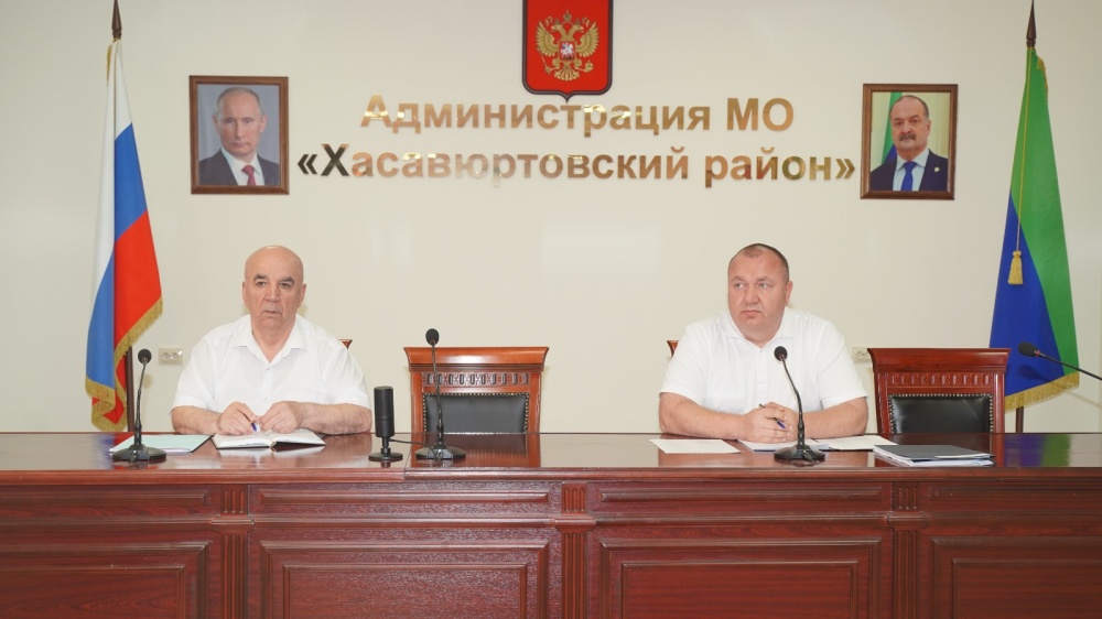 В администрации Хасавюртовского района состоялось очередное пленарное совещание