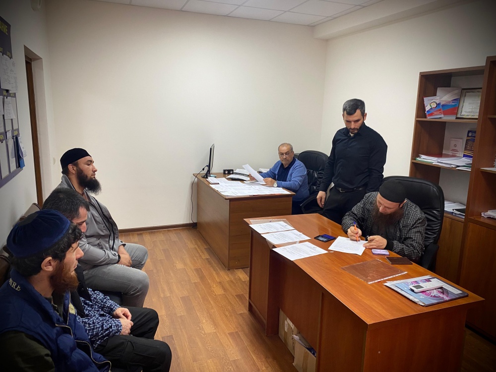 В Хасавюртовском районе обсудили вопросы  актуализации и антитеррористической защищенности объектов (территорий) религиозных организаций