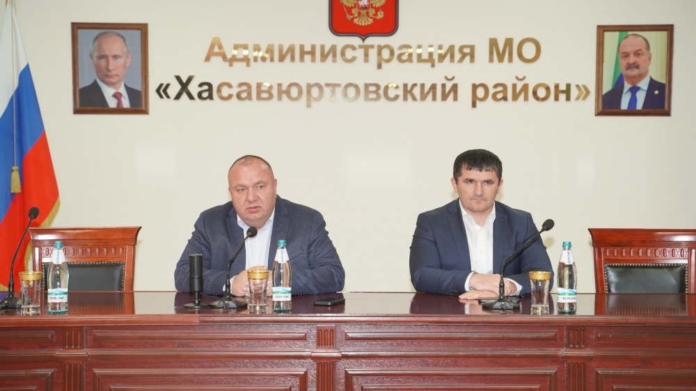 В администрации Хасавюртовского района чествовали работников  сельского хозяйства