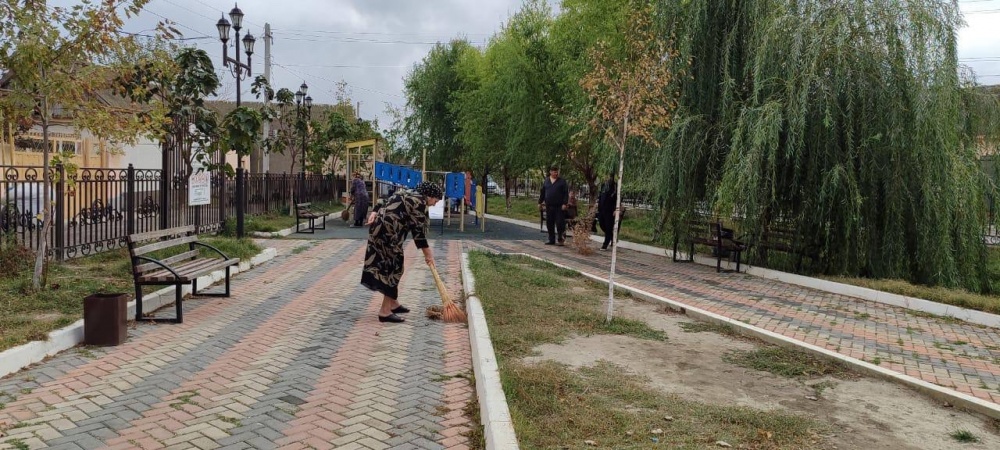 В поселениях Хасавюртовского района прошли   субботники по благоустройству и санитарной очистке в рамках муниципальной программы «Формирование комфортной городской среды».