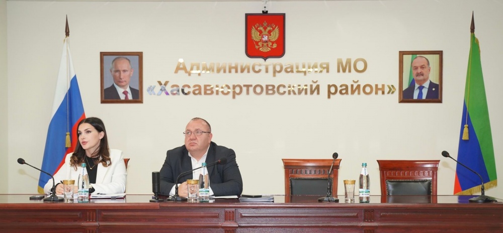Администрация  Хасавюртовского района приняла  участие в работе Правительственного заседания в режиме ВКС под руководством Руслана Алиева