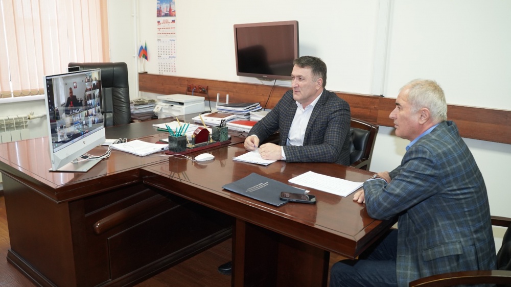 Администрация Хасавюртовского района приняла участие в работе совещания  в режиме ВКС  Министерства сельского хозяйства и продовольствия РД