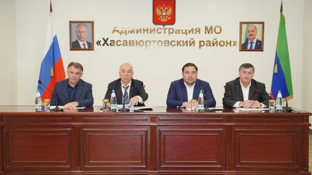 Депутаты Хасавюртовского района обсудили ход осеннего призыва в Вооруженные Силы РФ