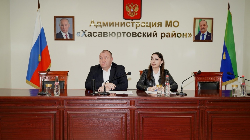 Администрация  Хасавюртовского района приняла  участие в работе заседания Оперативного  штаба  РД в режиме ВКС под руководством Заура Эминова