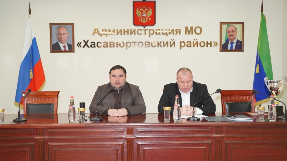 Глава Хасавюртовского района провел очередное пленарное совещание актива