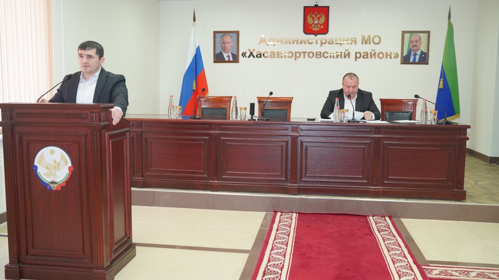 В администрации Хасавюртовского района состоялось  очередное плановое совещание актива