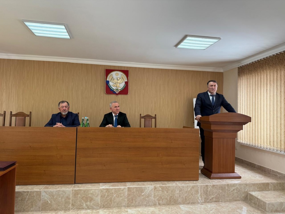 В  ГБУ РД «Хасавюртовское районное ветеринарное управление» состоялось производственное  совещание по подведению итогов 2024 г