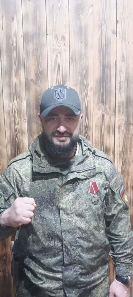 Участник СВО Шабазгерей Акайчиков из Хасавюртовского района удостоен очередной государственной медалью