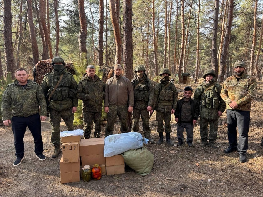 Главы поселений Хасавюртовского района лично сопровождают организованные гуманитарные грузы участникам СВО
