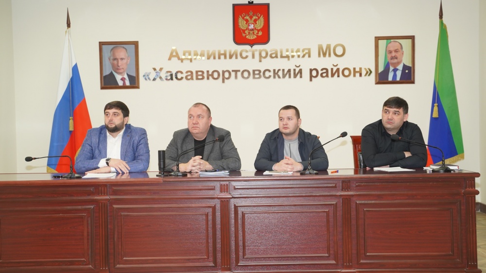Администрация Хасавюртовского района приняла участие в работе заседания Межведомственной  комиссии РД в режиме ВКС под руководством Абдурахмана Махмудова