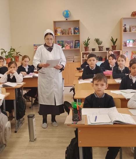 Медицинские работники здравоохранения Хасавюртовского района продолжают  встречи по профилактике инфекционных заболеваний