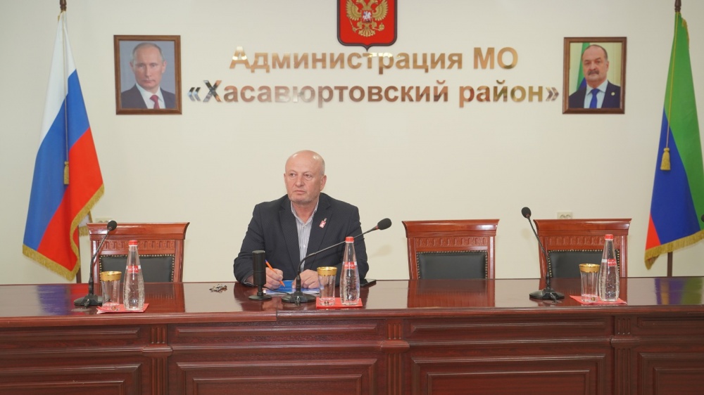 Администрация Хасавюртовского района приняла участие в работе  Правительственного заседания противопаводковой Комиссии   в режиме ВКС  под руководством Наримана Абдулмуталибова