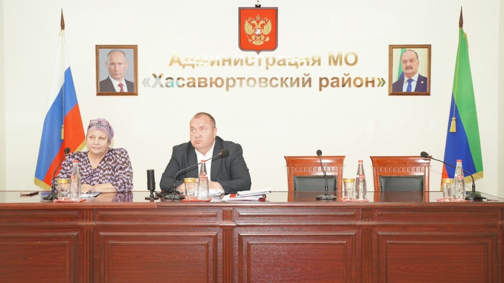 Администрация Хасавюртовского района приняла участие в работе  совещания  в режиме ВКС Всероссийской Ассоциации развития местного самоуправления