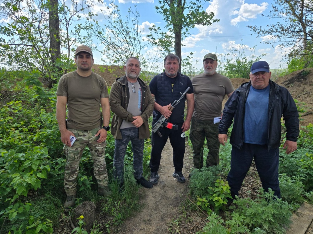 Спортсмены и предприниматели  Хасавюртовского района направили очередную партию продовольственной и технической помощи участникам СВО