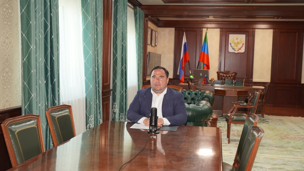 Глава  Хасавюртовского района принял  участие в совместном заседании   Республиканской призывной комиссии и Оперативного штаба РД  под руководством Сергея Меликова