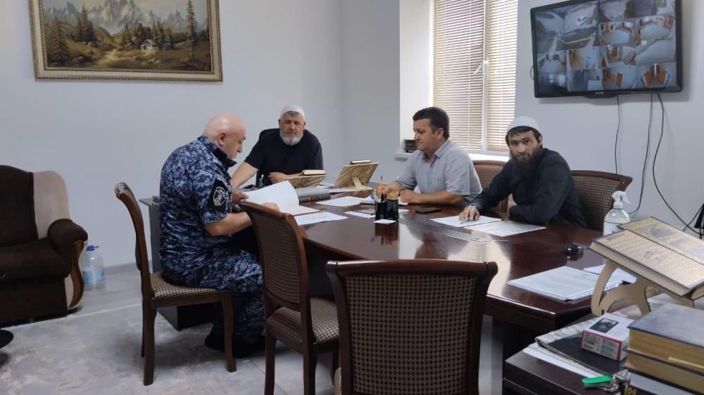 В Хасавюртовском районе проводятся проверки антитеррористической защищенности объектов религиозных  и образовательных учреждений