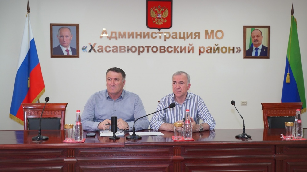 Администрация Хасавюртовского района приняла участие в работе Правительственного заседания противоэпидемической Комиссии  в режиме ВКС под руководством Абдурахмана Махмудова