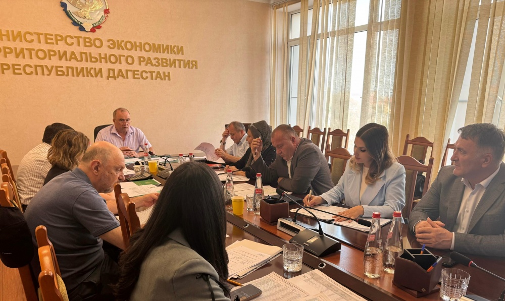 Администрация Хасавюртовского района приняла участие в работе совещания Минэкономразвития РД