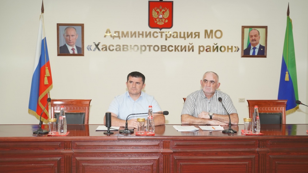 Администрация Хасавюртовского района приняла участие в работе Правительственного совещания    в режиме ВКС  под руководством Абдулмуслима Абдулмуслимова