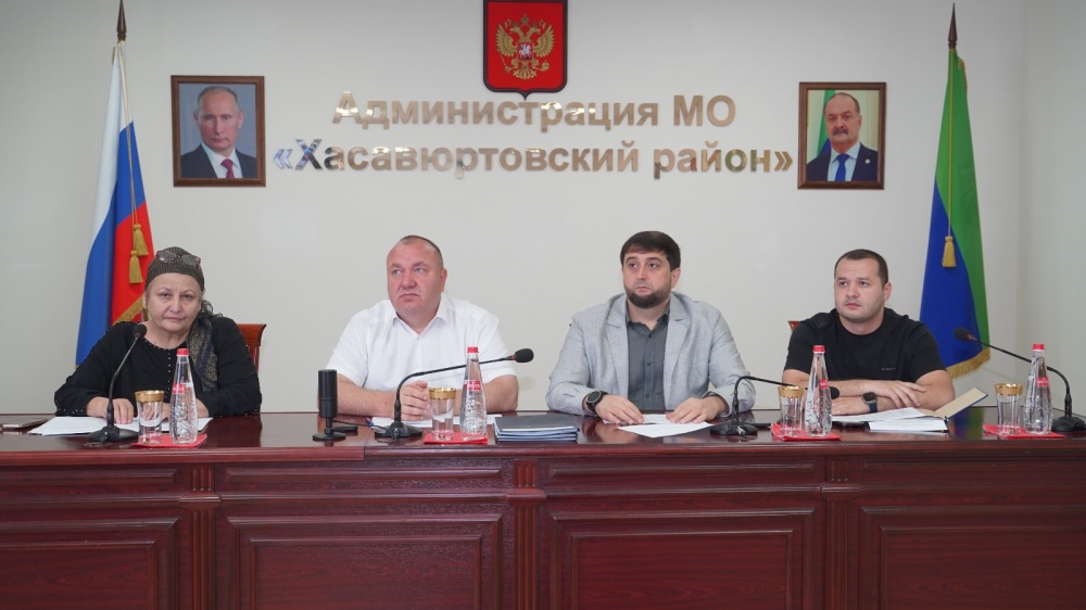 Администрация Хасавюртовского района приняла участие в работе Правительственного совещания  в режиме ВКС под руководством Абдурахмана Махмудова