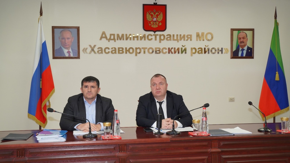 Администрация Хасавюртовского  района приняла  участие в совместной работе  заседания Республиканской призывной комиссии и Оперативного штаба РД  под руководством Сергея Меликова