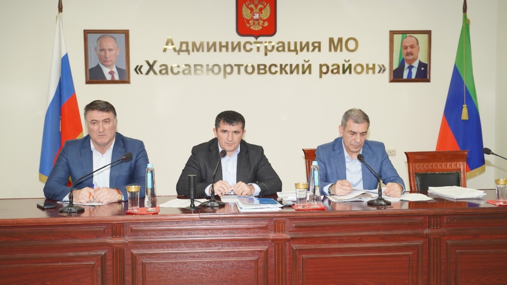 В администрации Хасавюртовского района состоялось  расширенное   совещание  по вопросам хода осенней призывной кампании