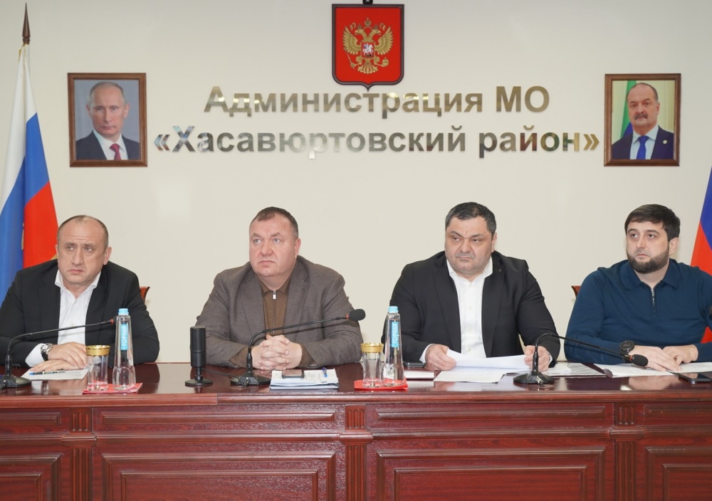 Администрация Хасавюртовского района приняла участие в работе Правительственного совещания  в режиме ВКС под руководством Абдурахмана Махмудова