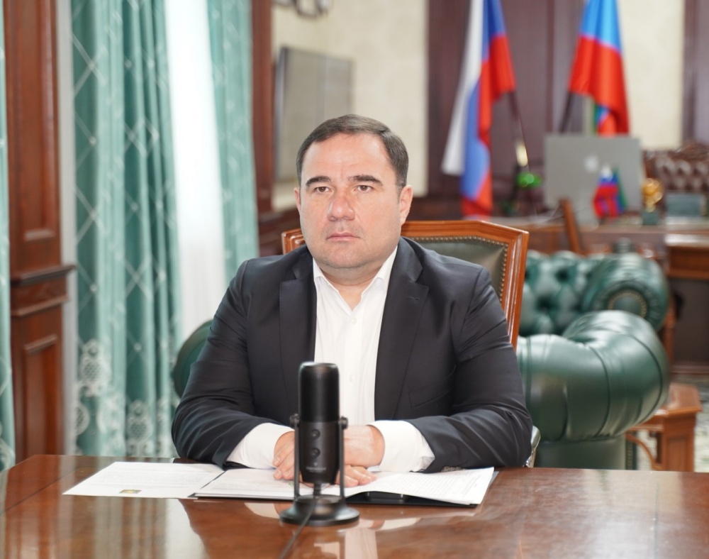 Глава Хасавюртовского района принял участие в работе заседания Оперативного штаба РД в режиме ВКС под руководством Сергея Меликова