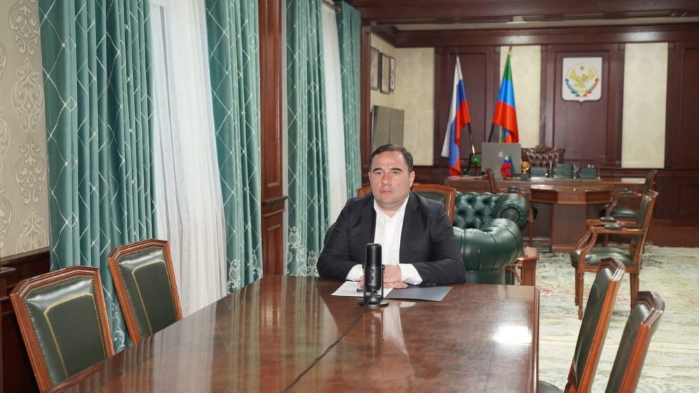 Глава   Хасавюртовского района принял участие в работе заседания Совета при Главе РД по науке и образованию  в режиме ВКС под руководством Сергея Меликова