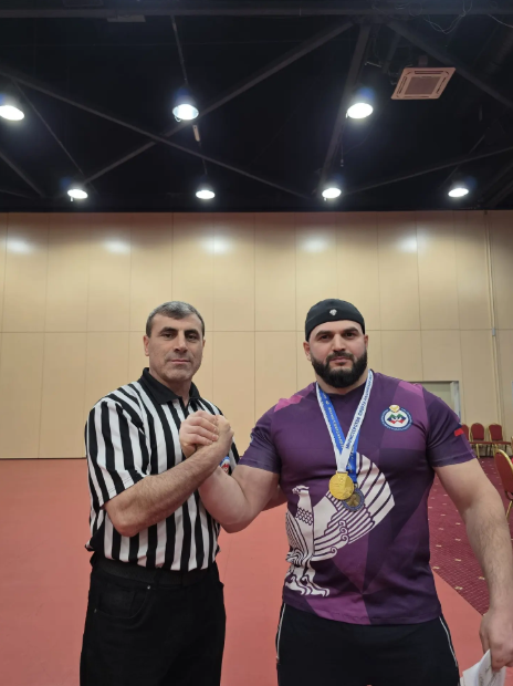 Уроженец села Куруш Хасавюртовского района стал чемпионом России по армрестлингу